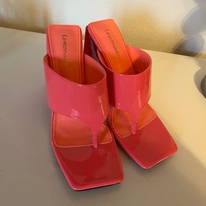 Thong Heels in Hot Highlighter Pink